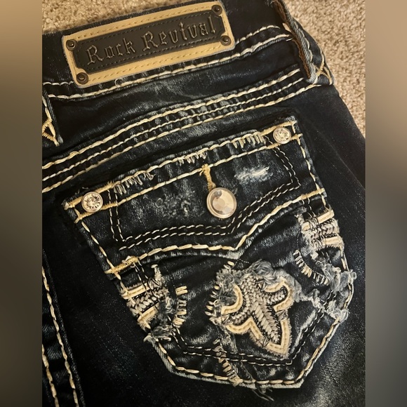 Rock Revival Straight Leg Jeans - Picture 5 of 10